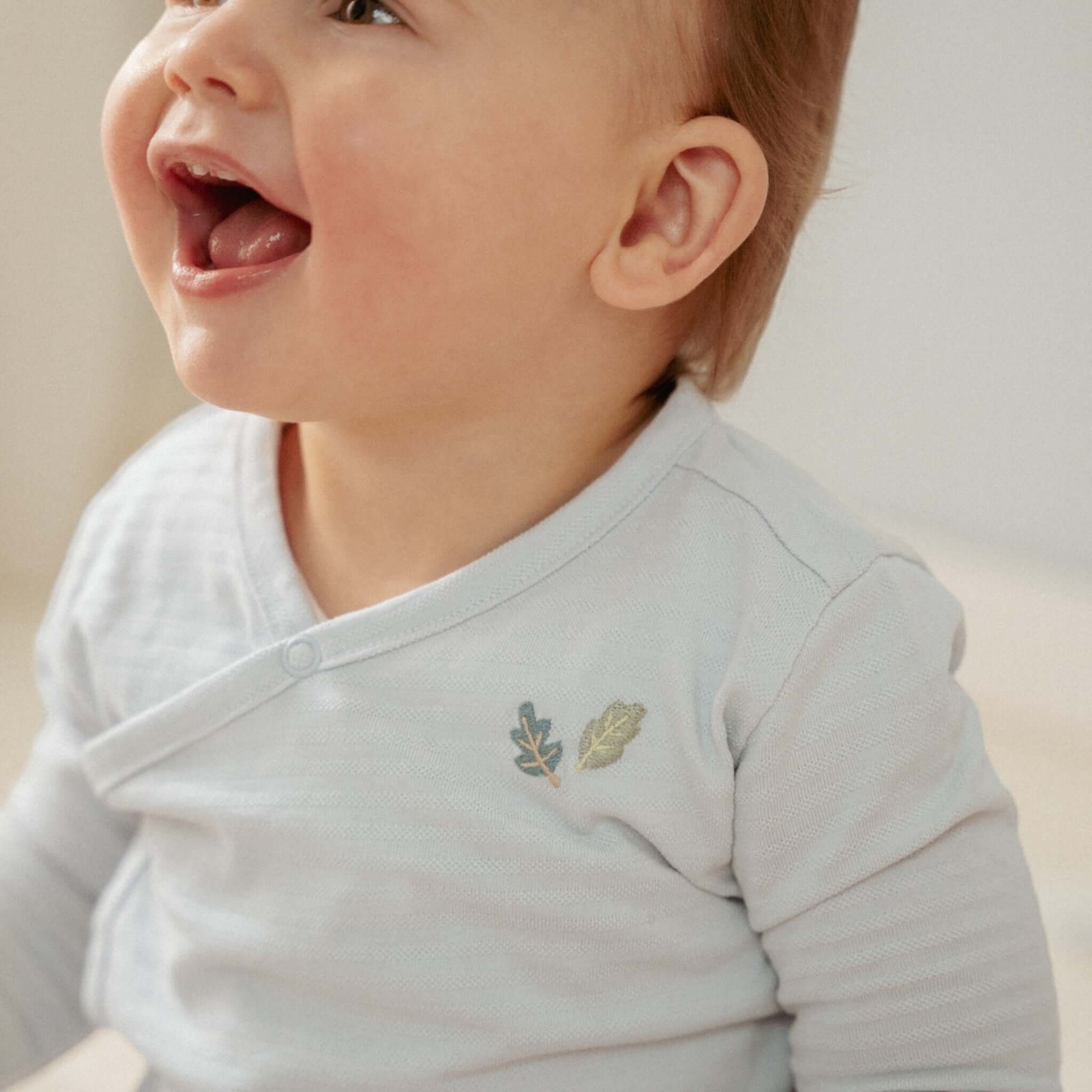 LITTLE DUTCH Μπλουζάκι μακρυμάνικο κρουαζέ Baby Blue.tosodakids (3)